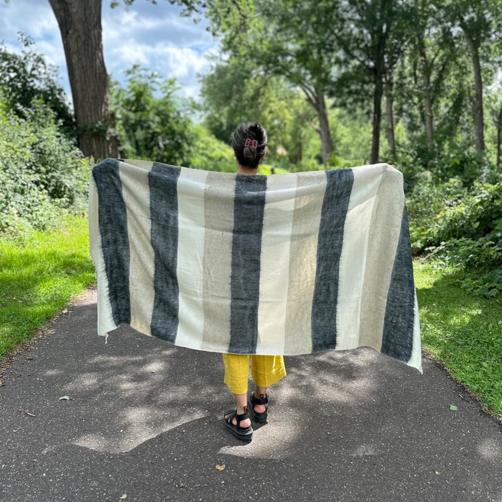 Himalayan yak wool shawl/wrap/scarf handmade in Nepal. Warm Soft Light.